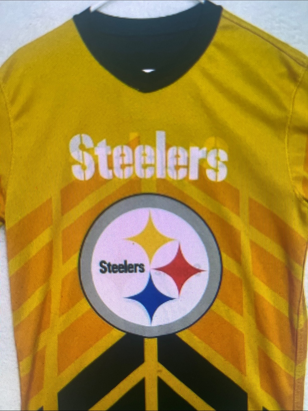 Steelers Yellow Graphic V-Neck Women's Tee